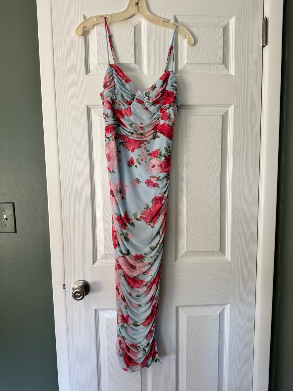 Lulus Ruched Midi Dress - Picture 4 of 7